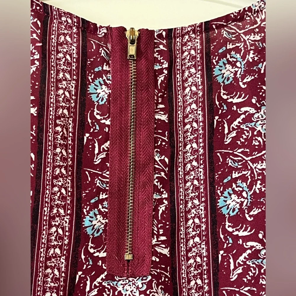 Pink Rose Semi Sheer Burgundy Floral Blouse Women's size medium - Picture 12 of 13